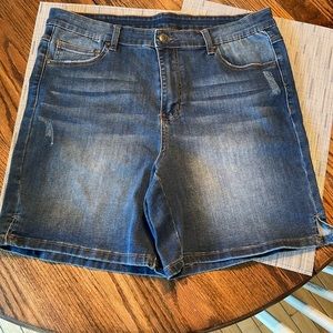 Denim shorts - never worn